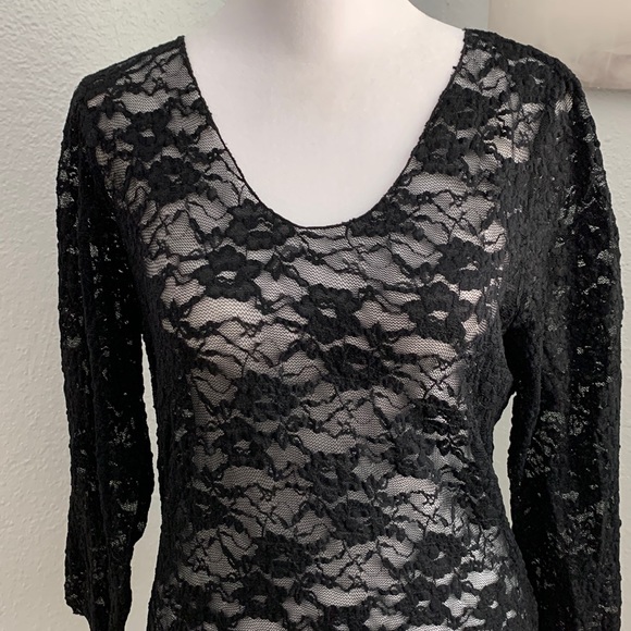 NWOT Surrealist mesh top - Picture 2 of 9